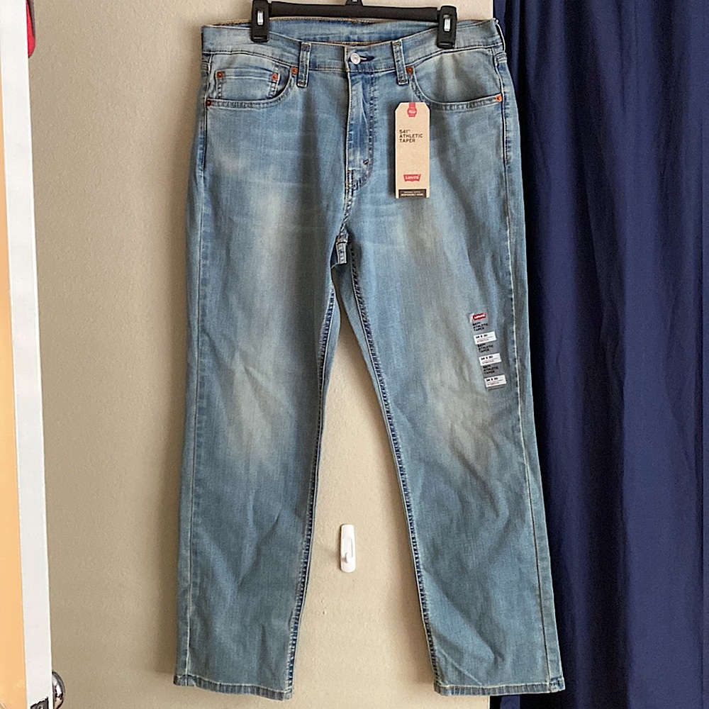 Levi’s 541 Athletic Taper Jeans Size 34x30